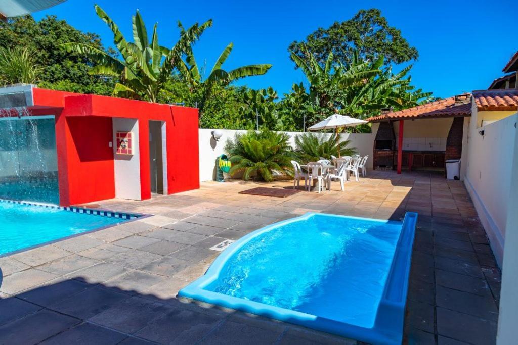 Com Piscina E ótima Localização. Apartamento *